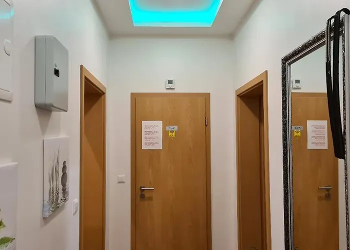 Modernes 1 Und 2 In Mitte * دورتموند