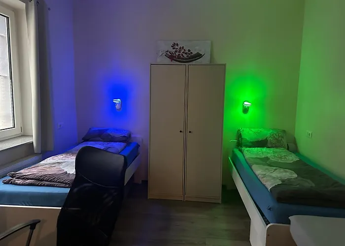 Modernes 1 Und 2 In Mitte * دورتموند